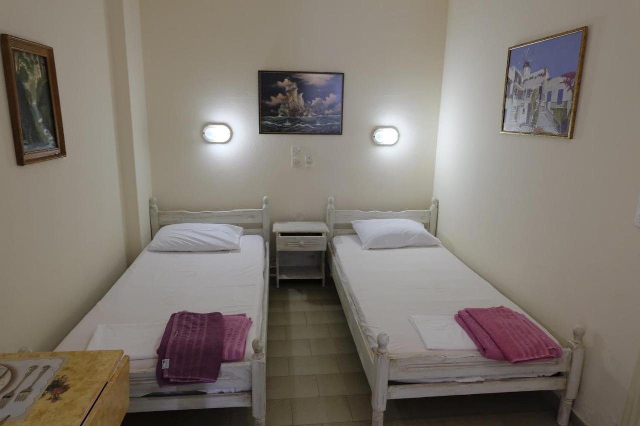 Taxiarchis Apartments Szkiáthosz Kültér fotó